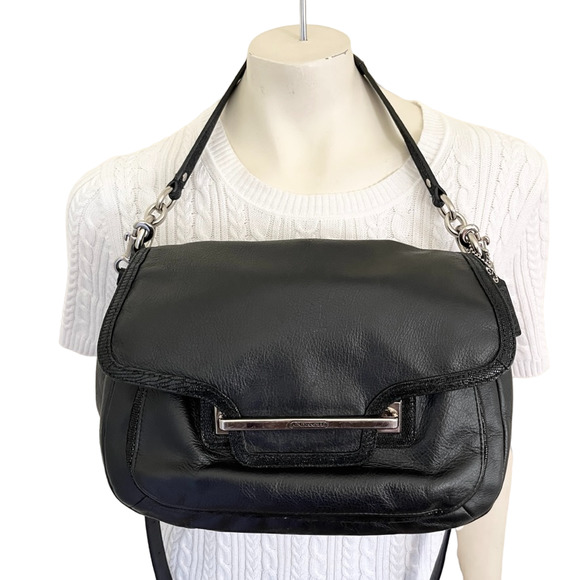 COACH Vintage Taylor Leather Flap Bag in Black strap included 12L x 4.5W x 9H - Picture 14 of 14